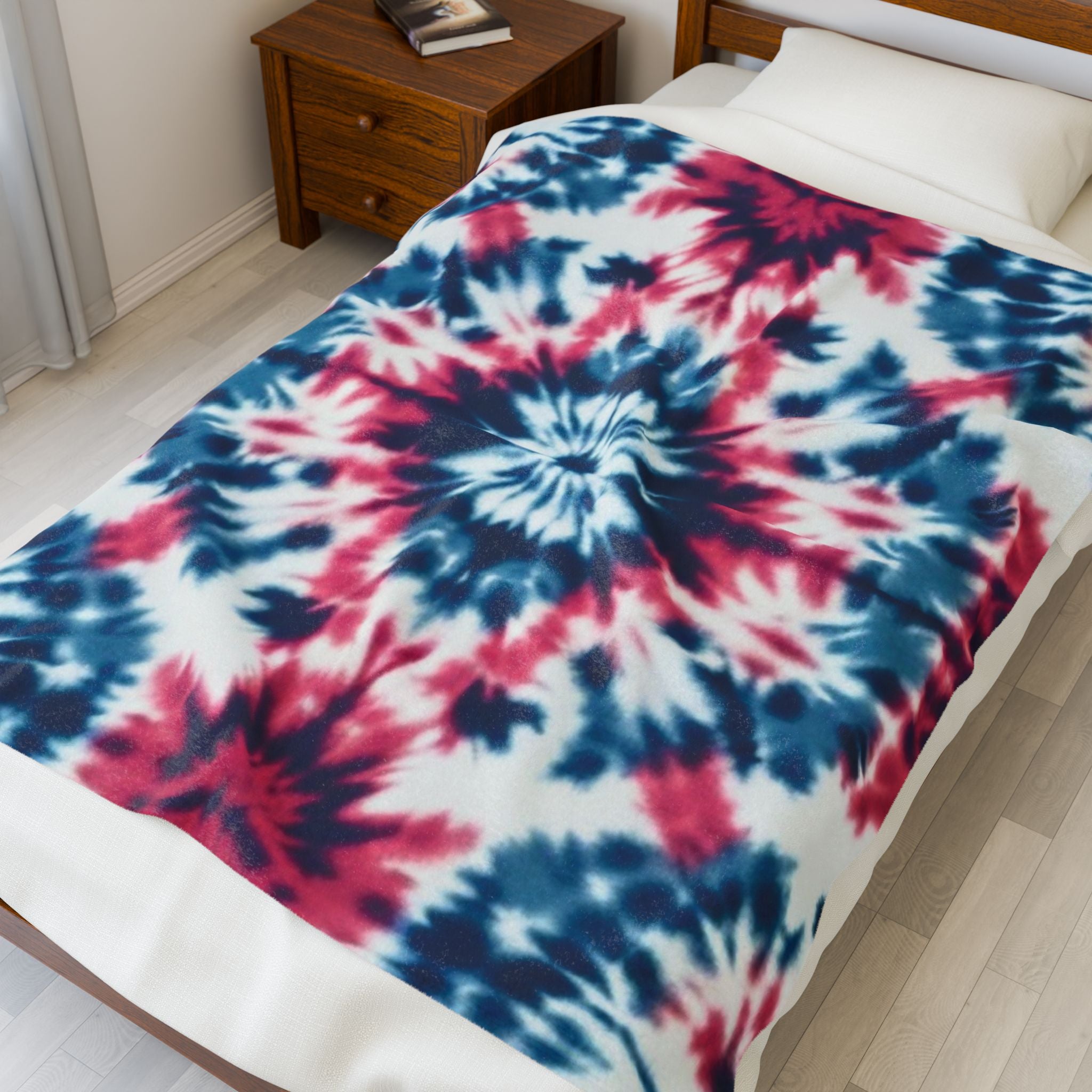 Cozy Tie-Dye Velveteen Plush Blanket for Home Decor & Gifts
